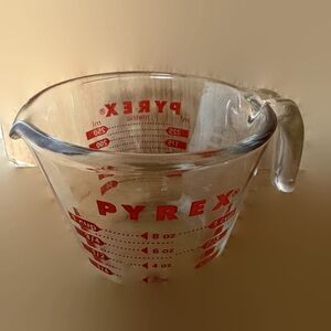Vintage Pyrex 1 Cup Measuring Cup Red Letter Open Handle